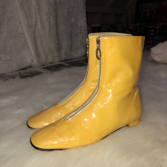 Banana Republic Shoes - Yellow Banana Republic Chelsea Boots